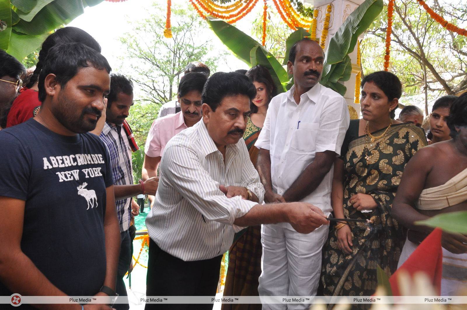 Manushulatho Jagratha Movie Opening Pictures | Picture 457021