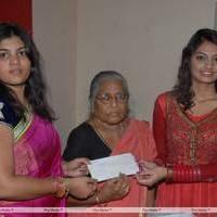 Nikitha Narayan Celebrates Mother's Day at Srihitha Designer Lounge Photos | Picture 456985
