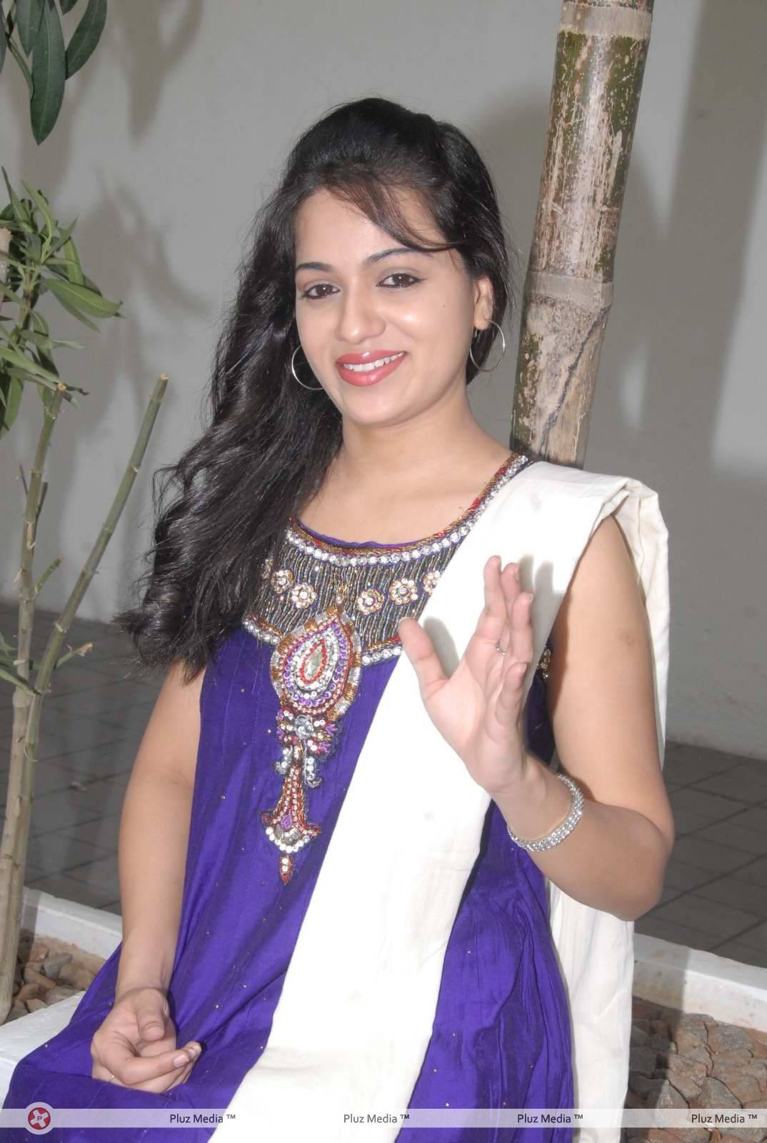 Actress Reshma Latest Photos | Picture 457125