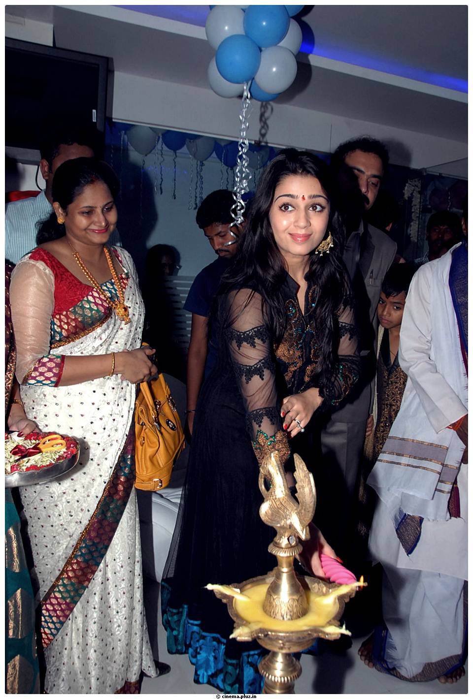 Charmi Launches Sreeroop Cosmetology Clinic Pictures | Picture 459300