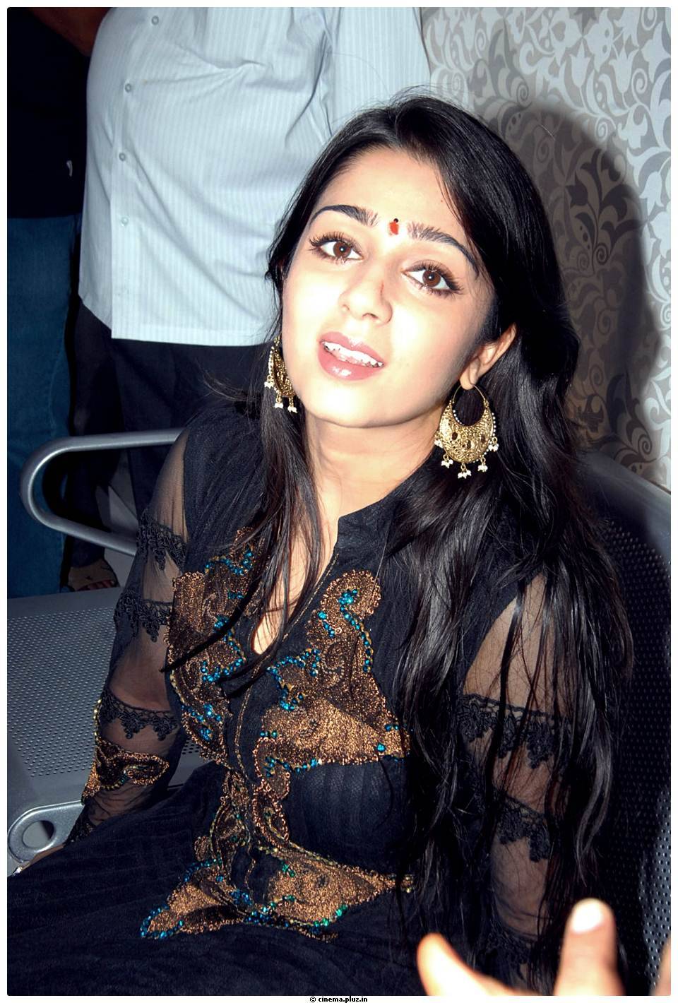 Charmy Kaur - Charmi Launches Sreeroop Cosmetology Clinic Pictures | Picture 459326