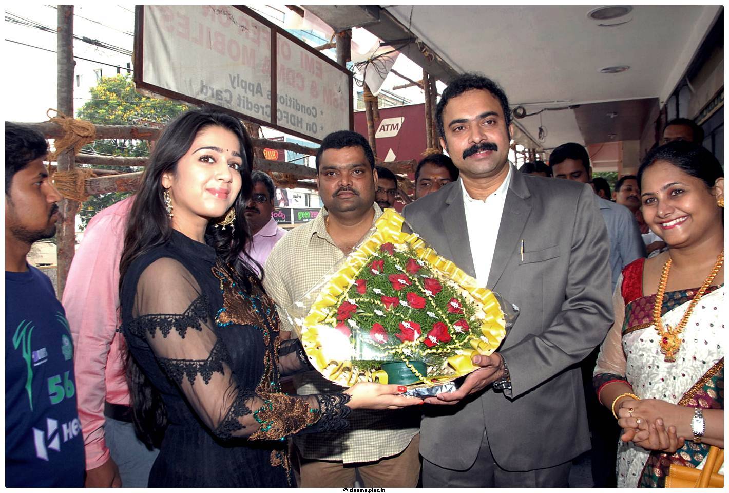 Charmi Launches Sreeroop Cosmetology Clinic Pictures | Picture 459341