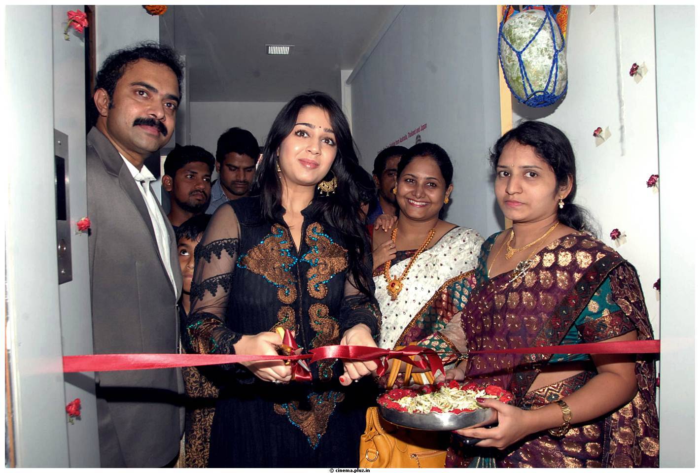 Charmi Launches Sreeroop Cosmetology Clinic Pictures | Picture 459367