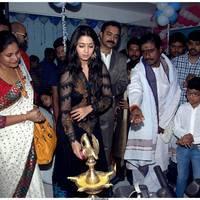 Charmi Launches Sreeroop Cosmetology Clinic Pictures | Picture 459316
