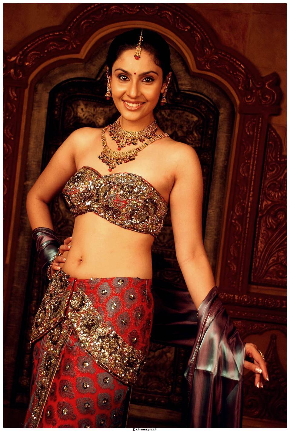 Divya Parameshwar Hot Images in Rajakota Rahasyam Movie | Picture 459404