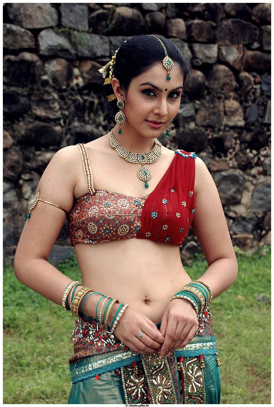 Divya Parameshwar Hot Images in Rajakota Rahasyam Movie | Picture 459467