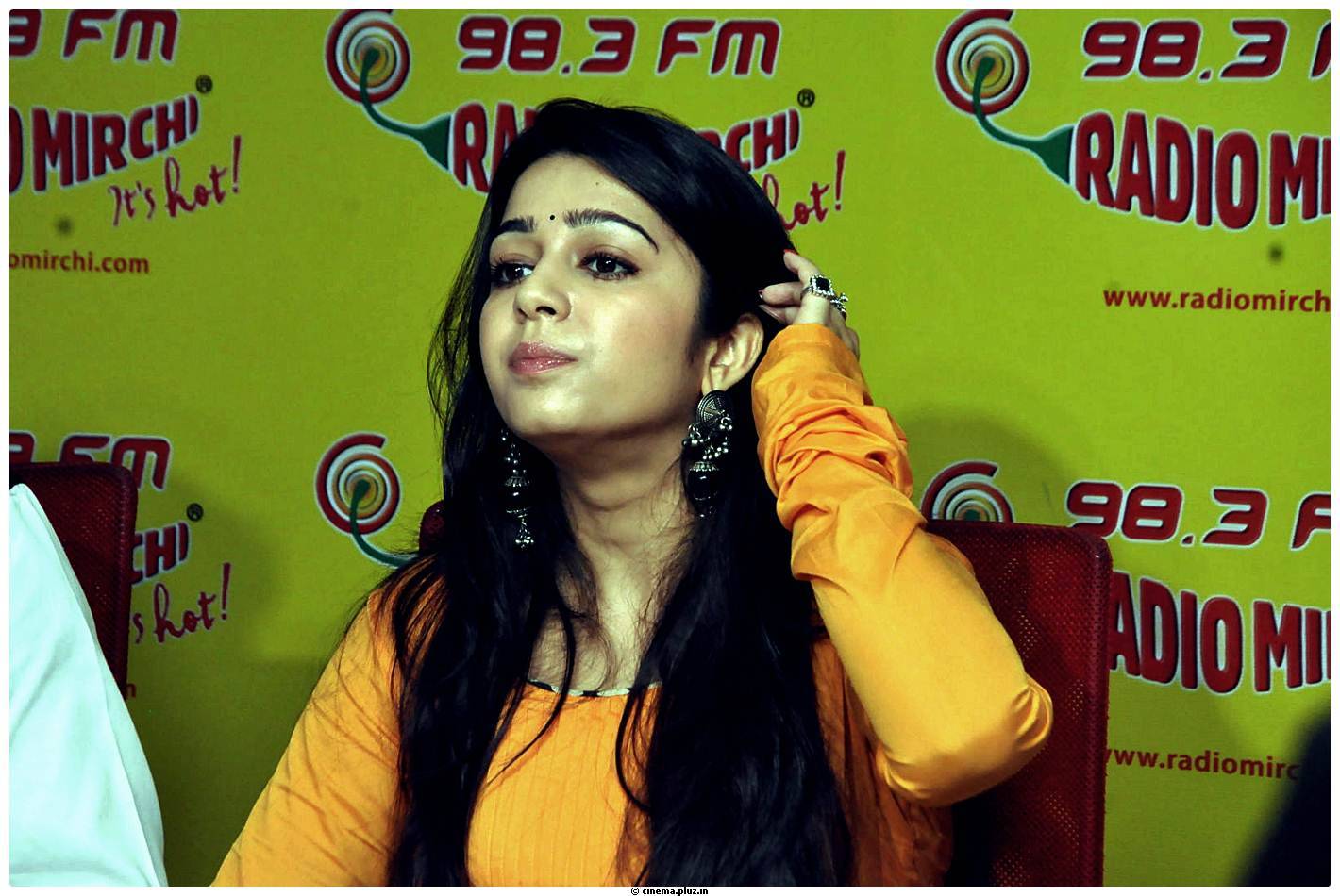 Charmy Kaur - Prema Oka Maikam@Radio Mirchi Tomorrow Charmi Birthday Cake Cutting Images | Picture 460042