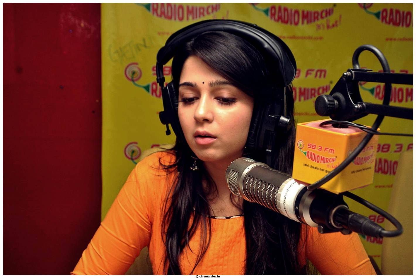 Charmy Kaur - Prema Oka Maikam@Radio Mirchi Tomorrow Charmi Birthday Cake Cutting Images | Picture 460132