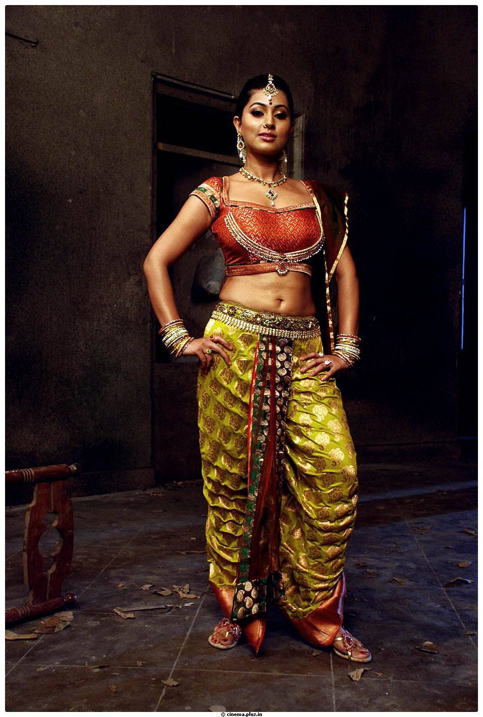 Sneha Hot Photos in Rajakota Rahasyam movie | Picture 459482