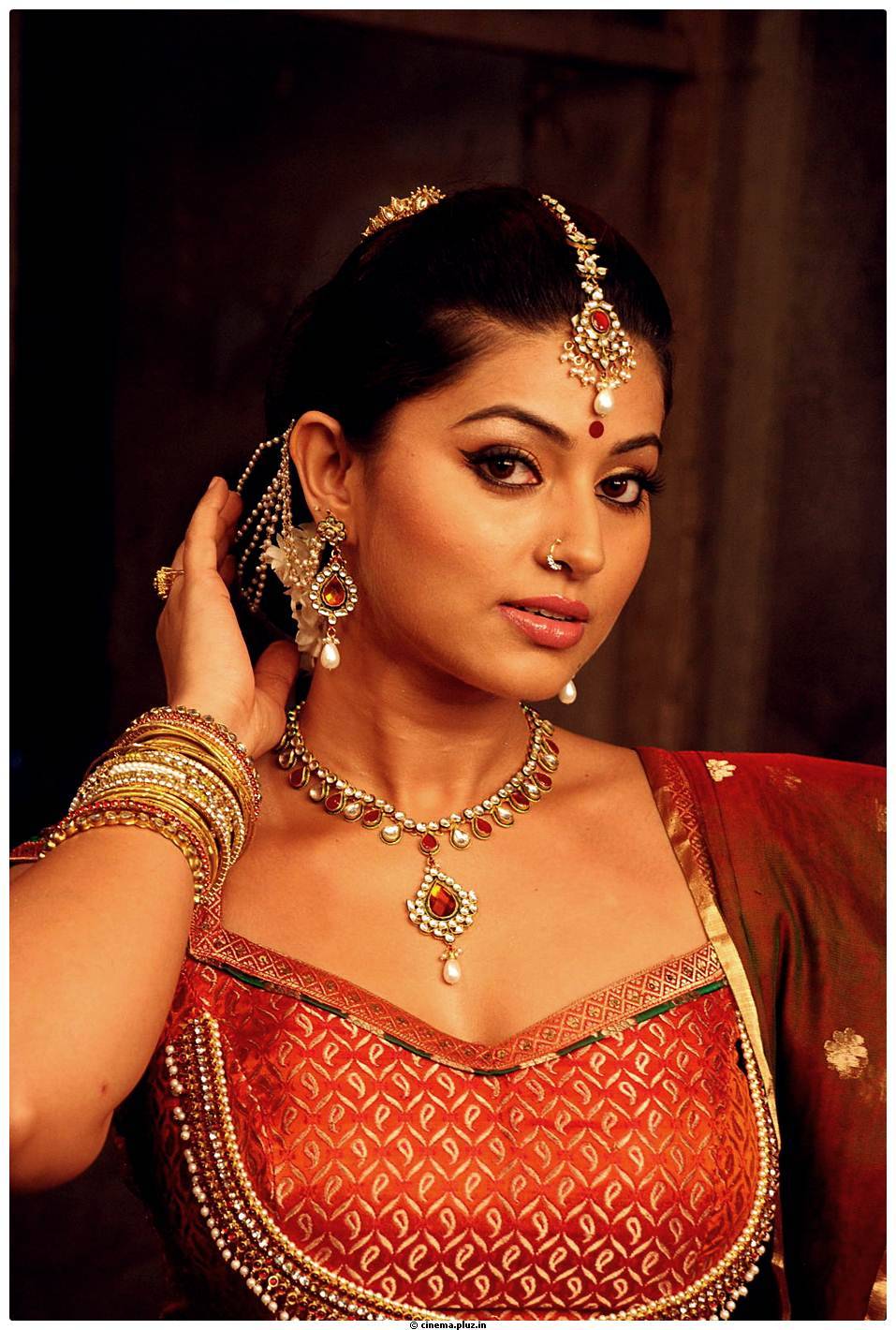 Sneha Hot Photos in Rajakota Rahasyam movie | Picture 459485