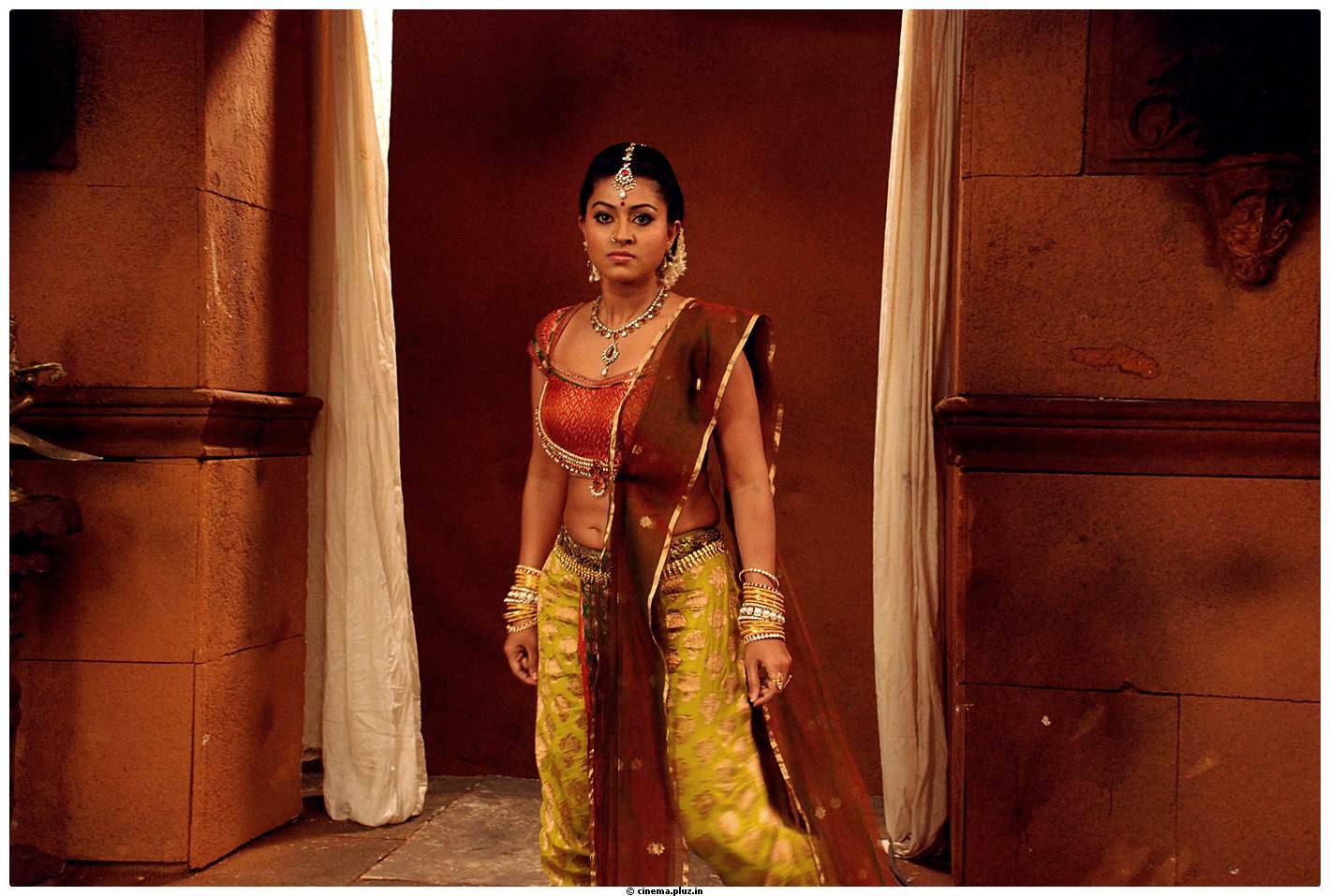 Sneha Hot Photos in Rajakota Rahasyam movie | Picture 459495