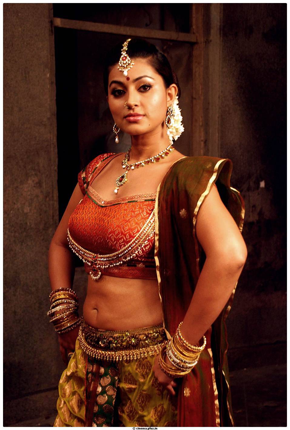 Sneha Hot Photos in Rajakota Rahasyam movie | Picture 459501