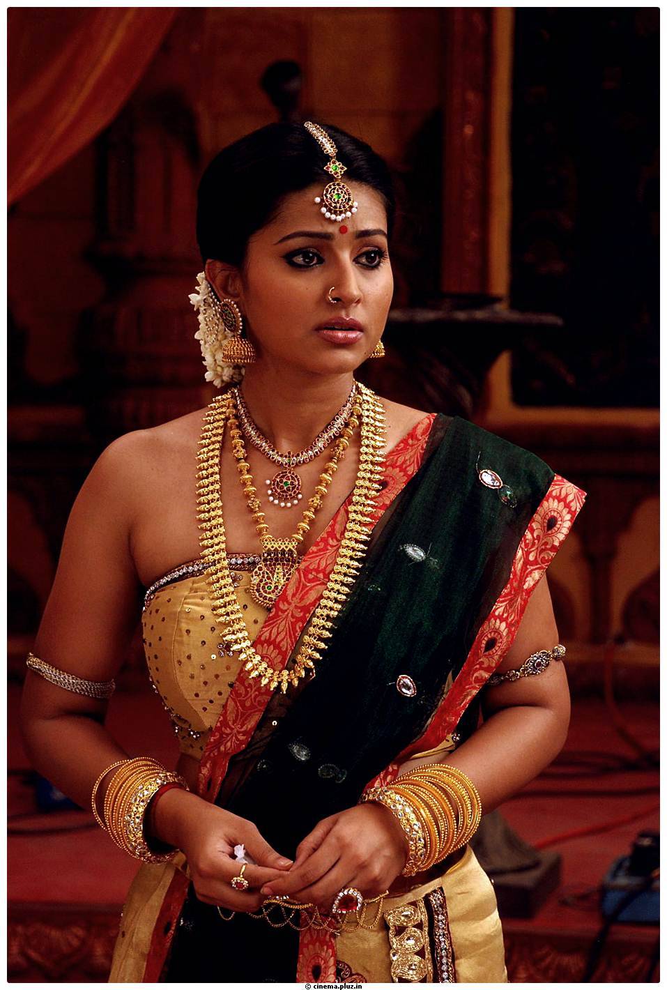 Sneha Hot Photos in Rajakota Rahasyam movie | Picture 459522