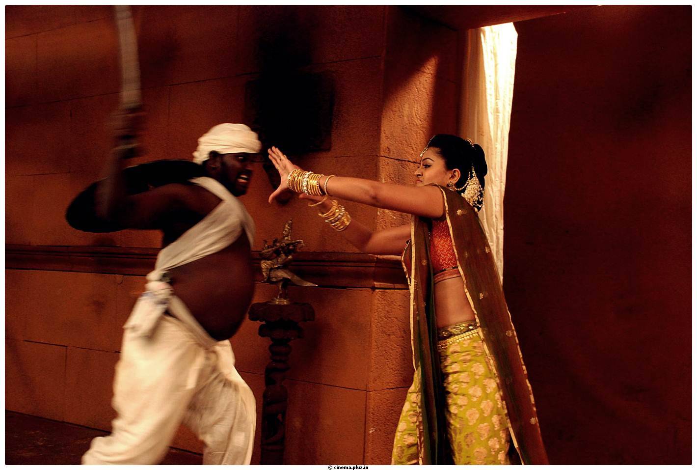 Sneha Hot Photos in Rajakota Rahasyam movie | Picture 459523