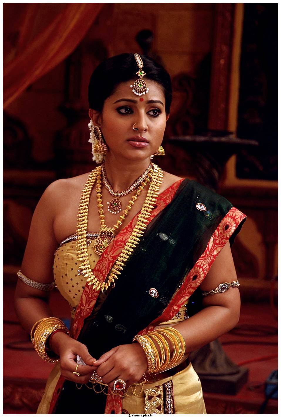 Sneha Hot Photos in Rajakota Rahasyam movie | Picture 459532