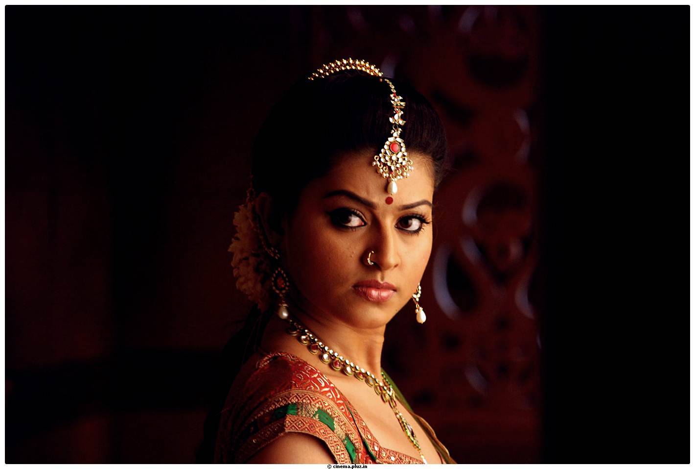 Sneha Hot Photos in Rajakota Rahasyam movie | Picture 459534