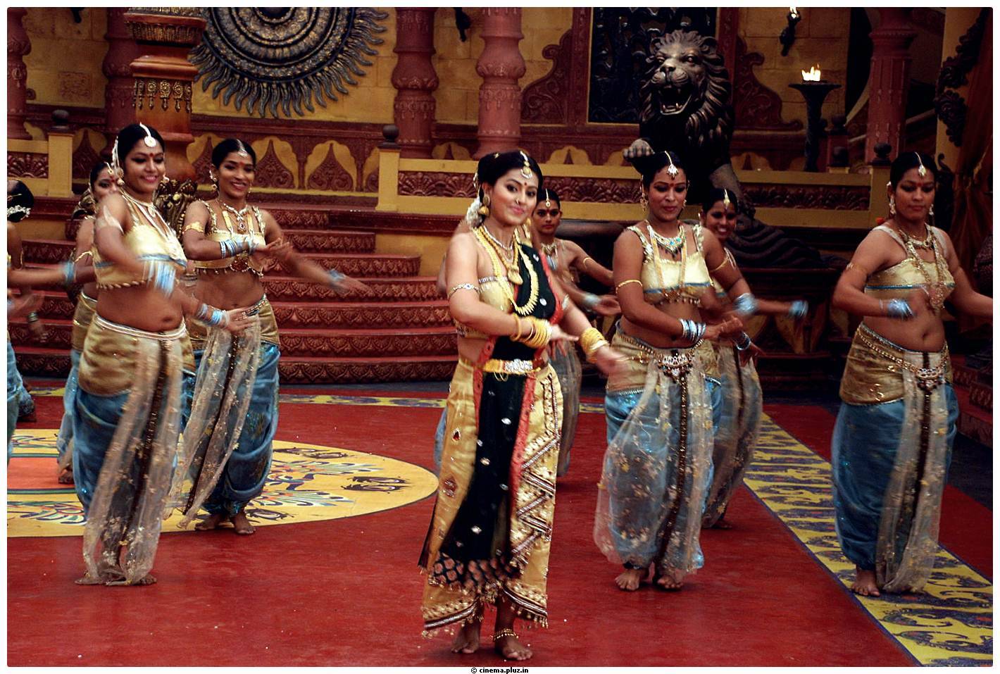 Sneha Hot Photos in Rajakota Rahasyam movie | Picture 459535