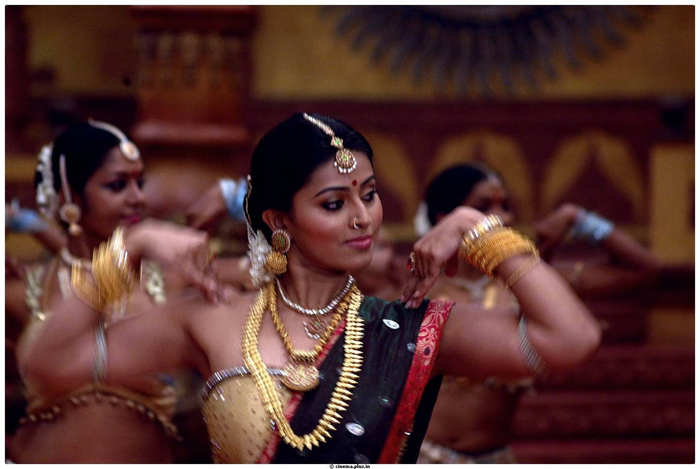 Sneha Hot Photos in Rajakota Rahasyam movie | Picture 459540