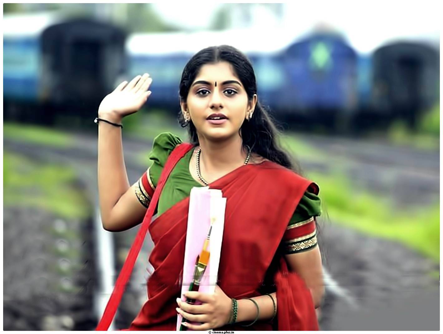 Meera Nandan - Meera nandan Latest Stills in Doravari Satram Movie | Picture 462624