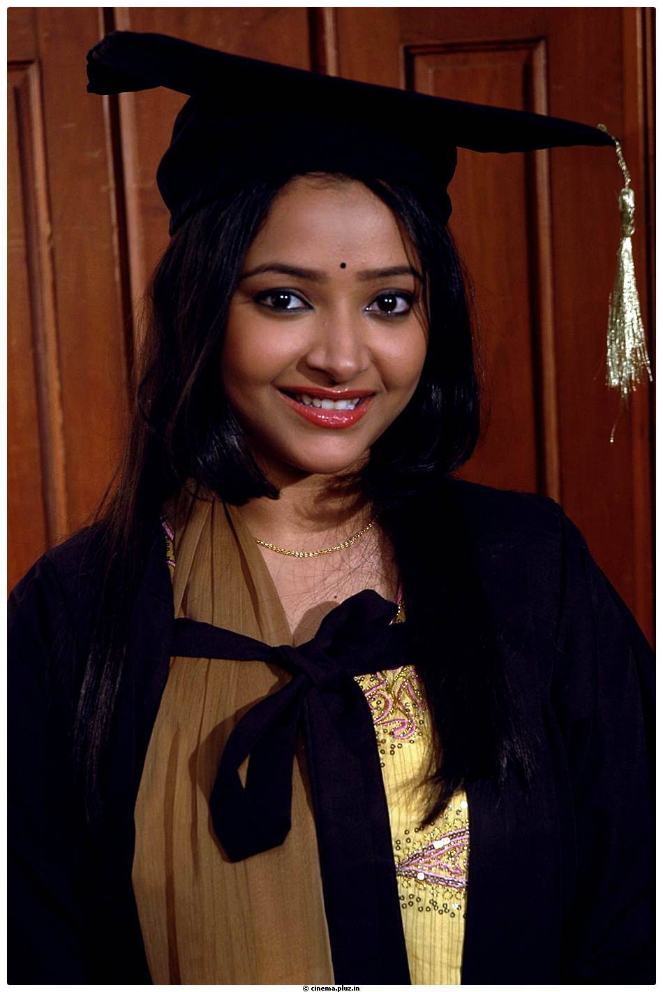 Shweta Prasad Latest Stills in Vijetha Movie | Picture 463052