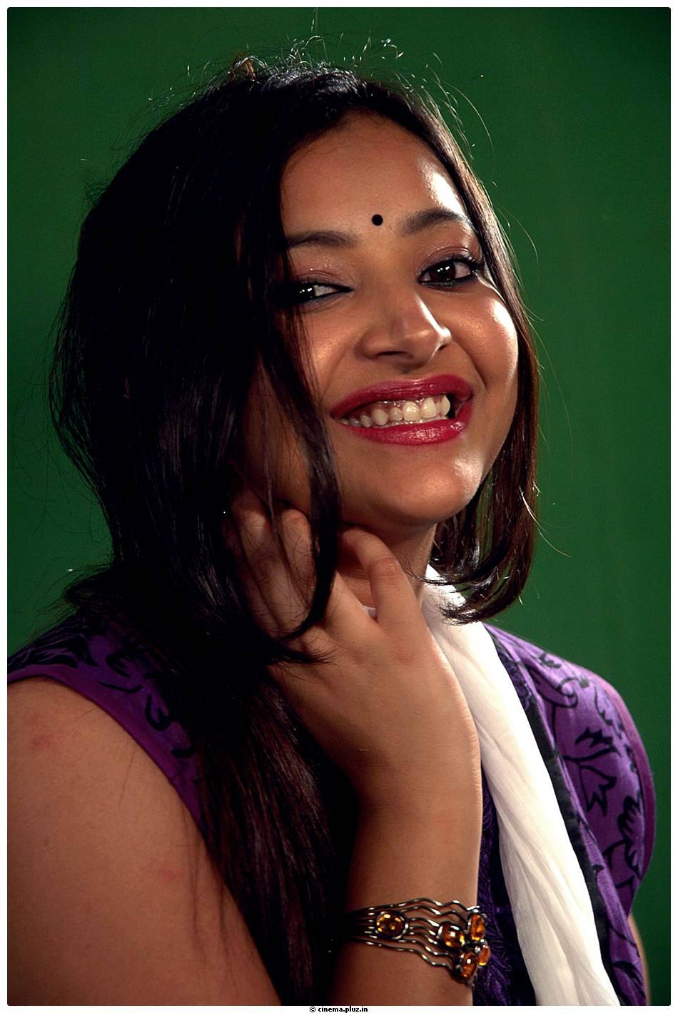 Shweta Prasad Latest Stills in Vijetha Movie | Picture 463070