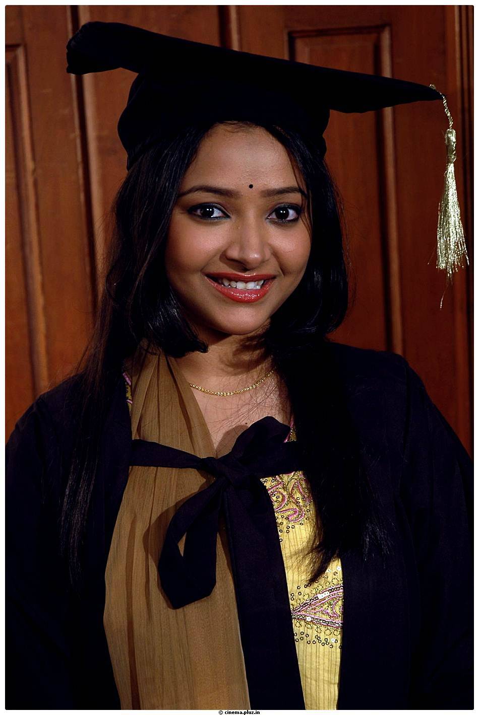 Shweta Prasad Latest Stills in Vijetha Movie | Picture 463085