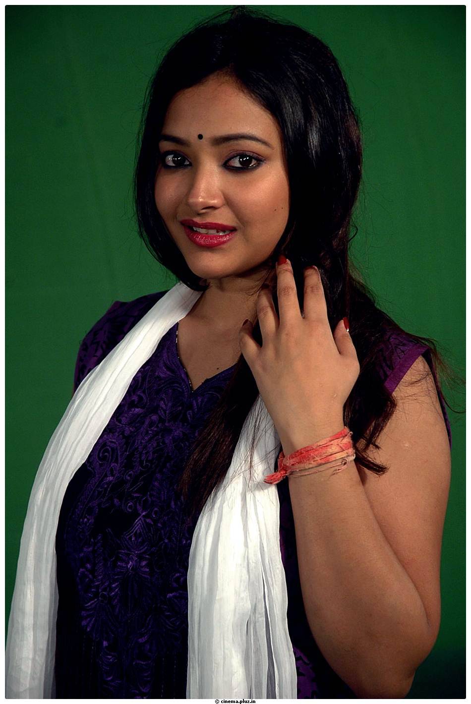 Shweta Prasad Latest Stills in Vijetha Movie | Picture 463105