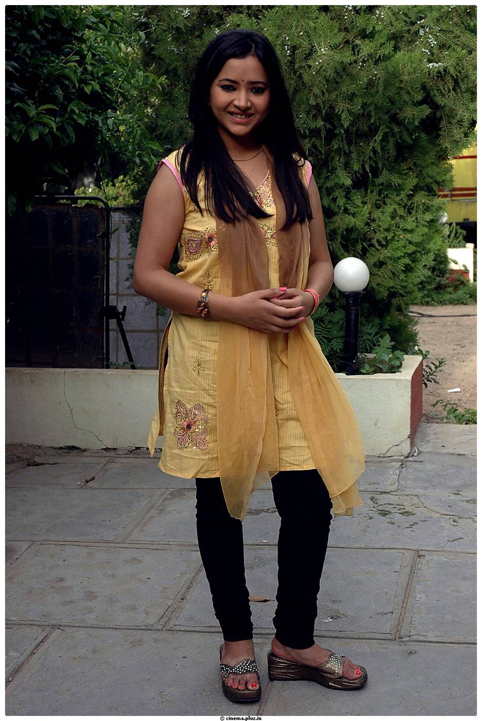 Shweta Prasad Latest Stills in Vijetha Movie | Picture 463289