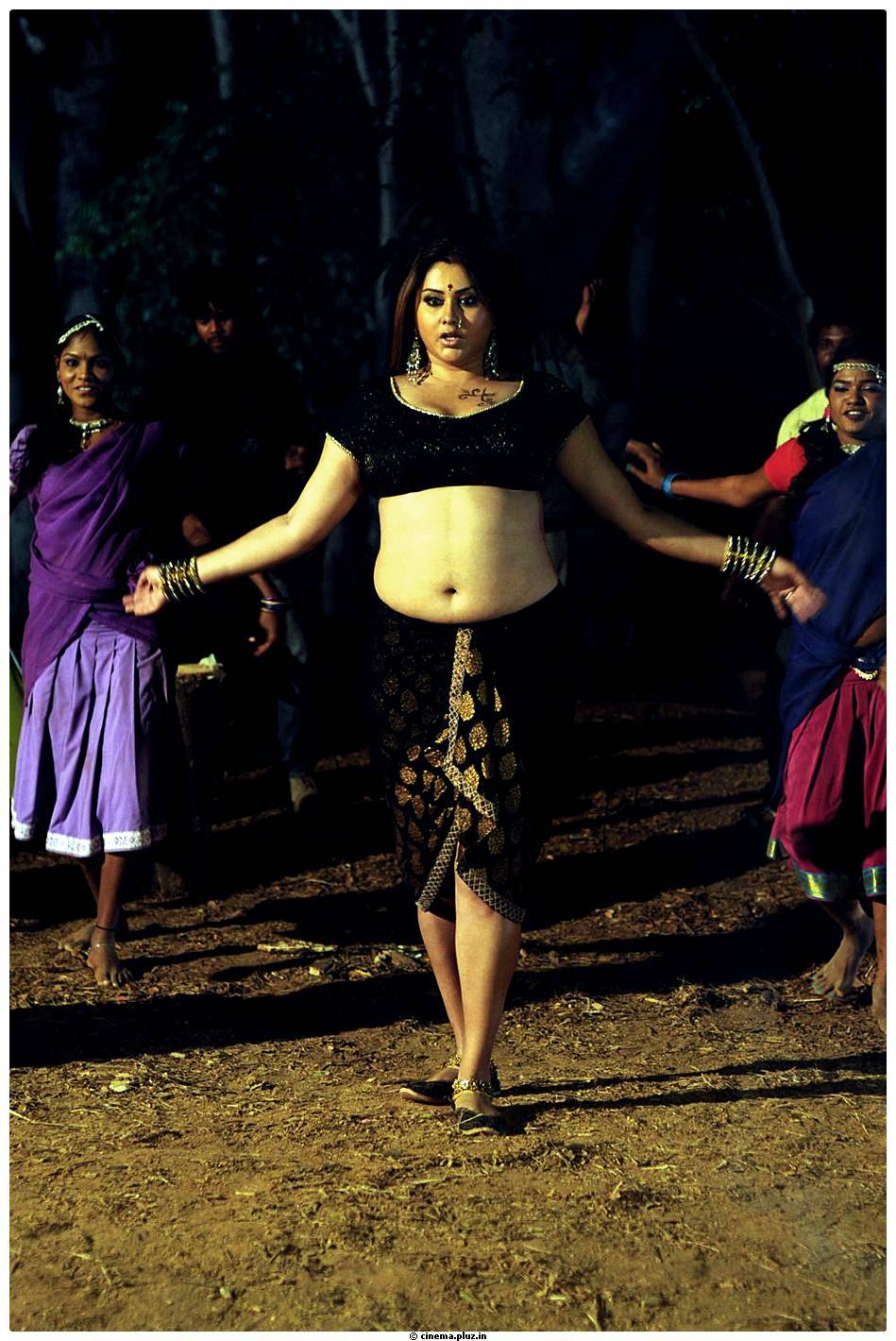 Namitha - Bhaja Bhajantrilu Movie Hot Photos | Picture 465508