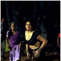 Namitha - Bhaja Bhajantrilu Movie Hot Photos | Picture 465550