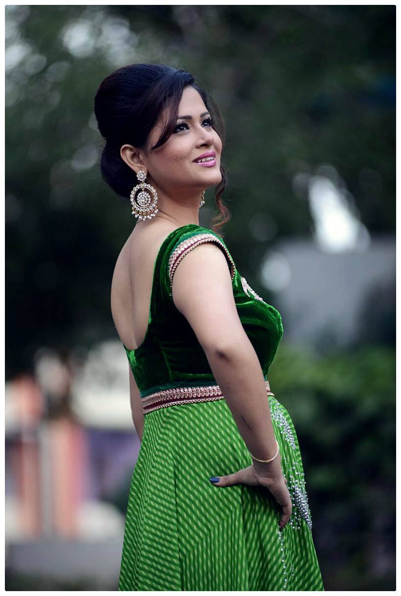 Shilpa Chakravarthy at Desi Girl Album Release Photos | Picture 469613
