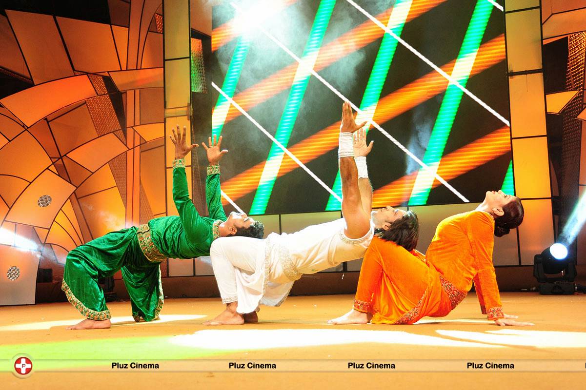 Dance & Pefarmence At Santosham 11th Aniversary Awards Photos | Picture 559851