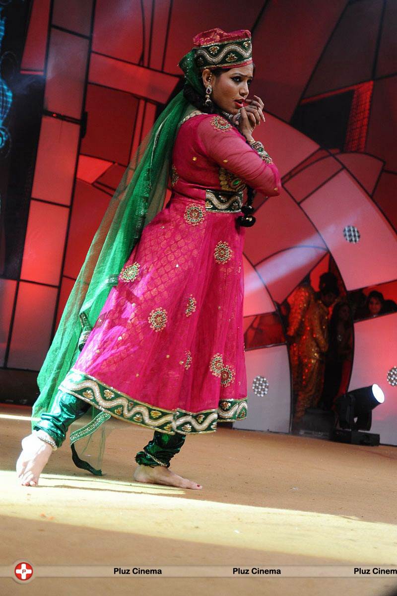 Dance & Pefarmence At Santosham 11th Aniversary Awards Photos | Picture 559865