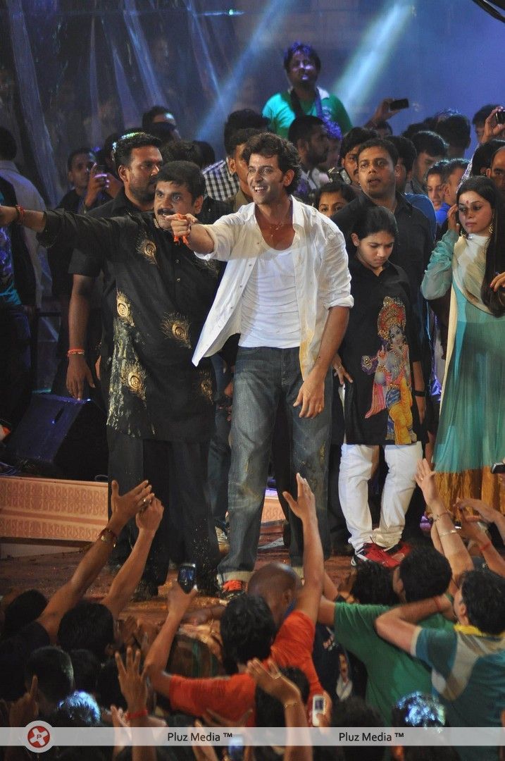 Hrithik Roshan - Bollywood Celebs at Dahi Handi event - Photos | Picture 248516