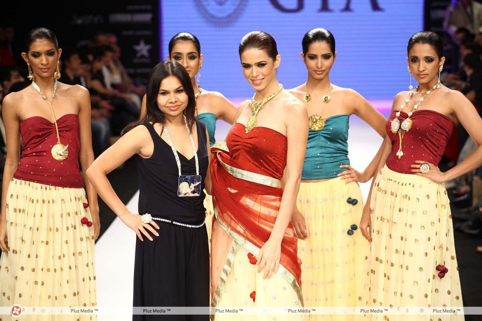 Ayushman Khurana and Models walking the ramp on Day 2 at IIJW  - Stills | Picture 257087