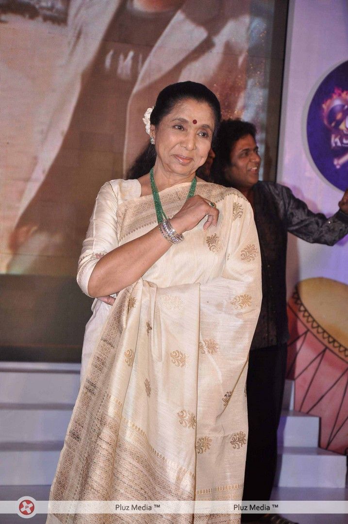 Asha Bhosle - Launch of the music show Sur-Kshetra - Photos | Picture 264006