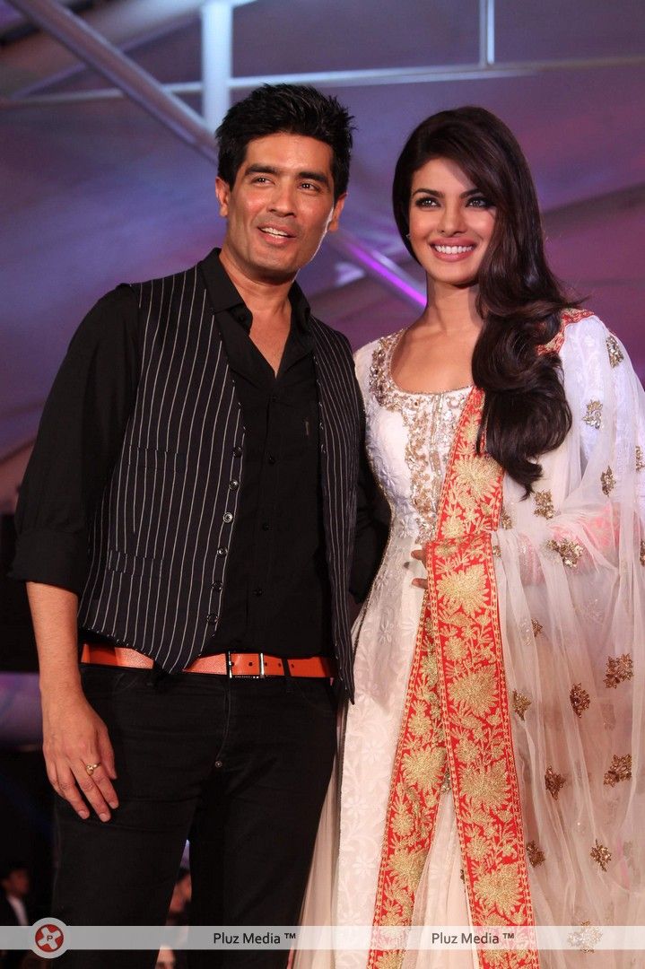 Pidilite presents Manish and Shaina NC show in aid of CPAA - Stills | Picture 221148