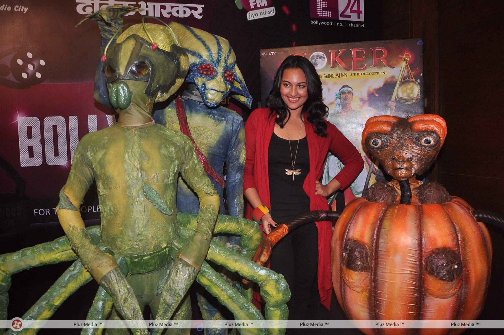 Sonakshi Sinha - Actress Sonakshi Sinha at promotion of film Joker - Stills | Picture 233858