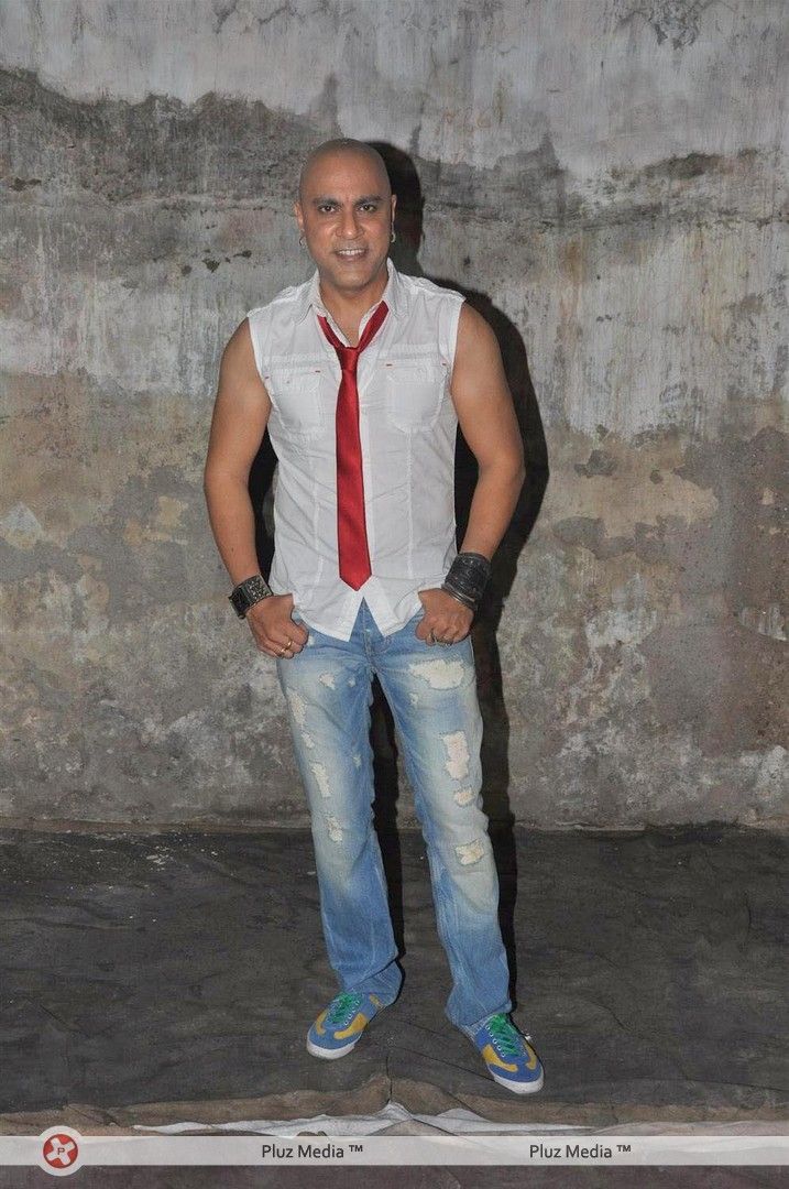 Baba Sehgal - Baba Sehgal Shoots for his Album Mumbai City - Photos | Picture 211998