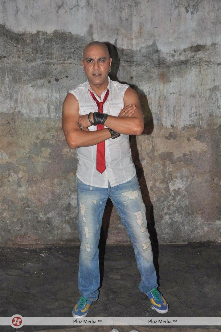 Baba Sehgal - Baba Sehgal Shoots for his Album Mumbai City - Photos | Picture 211999