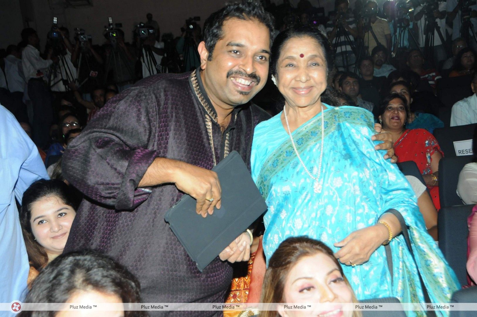Shankar Mahadevan - Music Industry Pays Tribute to Asha Bhosle For 80 Years - Photos | Picture 268736