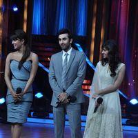 Promoting Barfi on sets the of Jhalak Dikhhla Jaa - Photos | Picture 273390