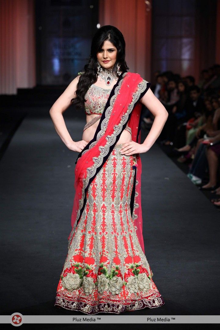 Zareen Khan - India Bridal Fashion Week Day 5 - Stills | Picture 278161