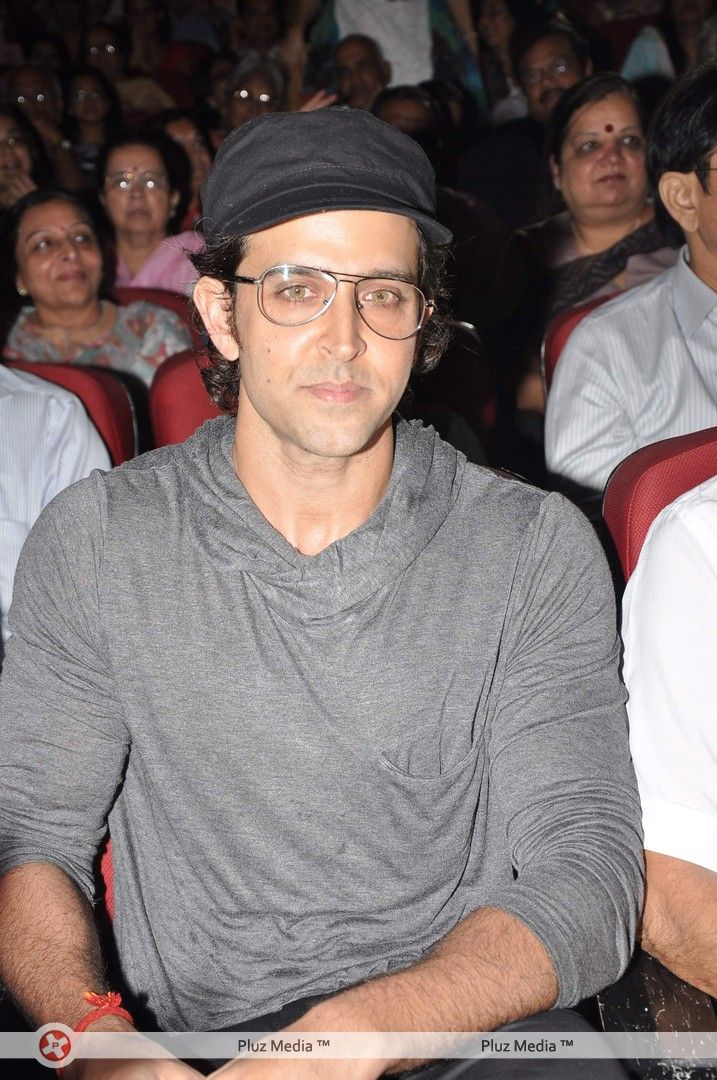 Hrithik Roshan - Hrithik At The Launch Of I Pledge 4 Peace Project Function  - Photos | Picture 281009