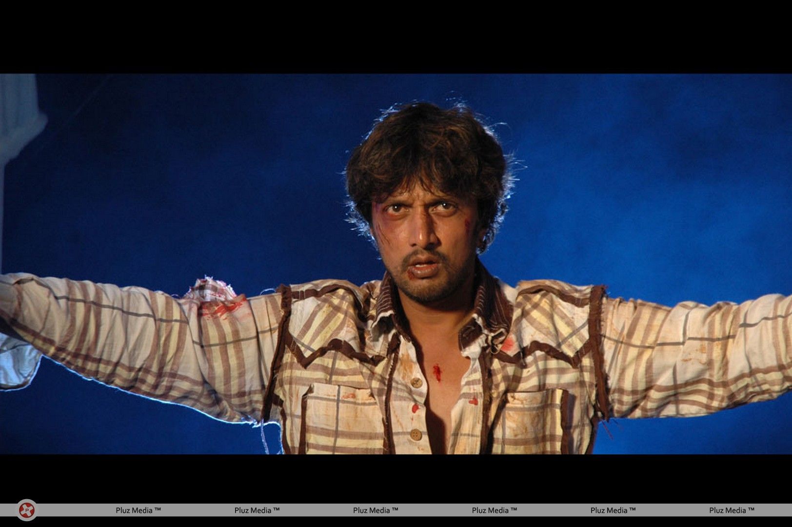Kichcha Sudeep - Koruku Pettai Coolie Movie - Stills | Picture 215227