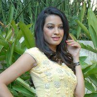 Deeksha Panth At Thondi Movie Opening Pictures | Picture 396851