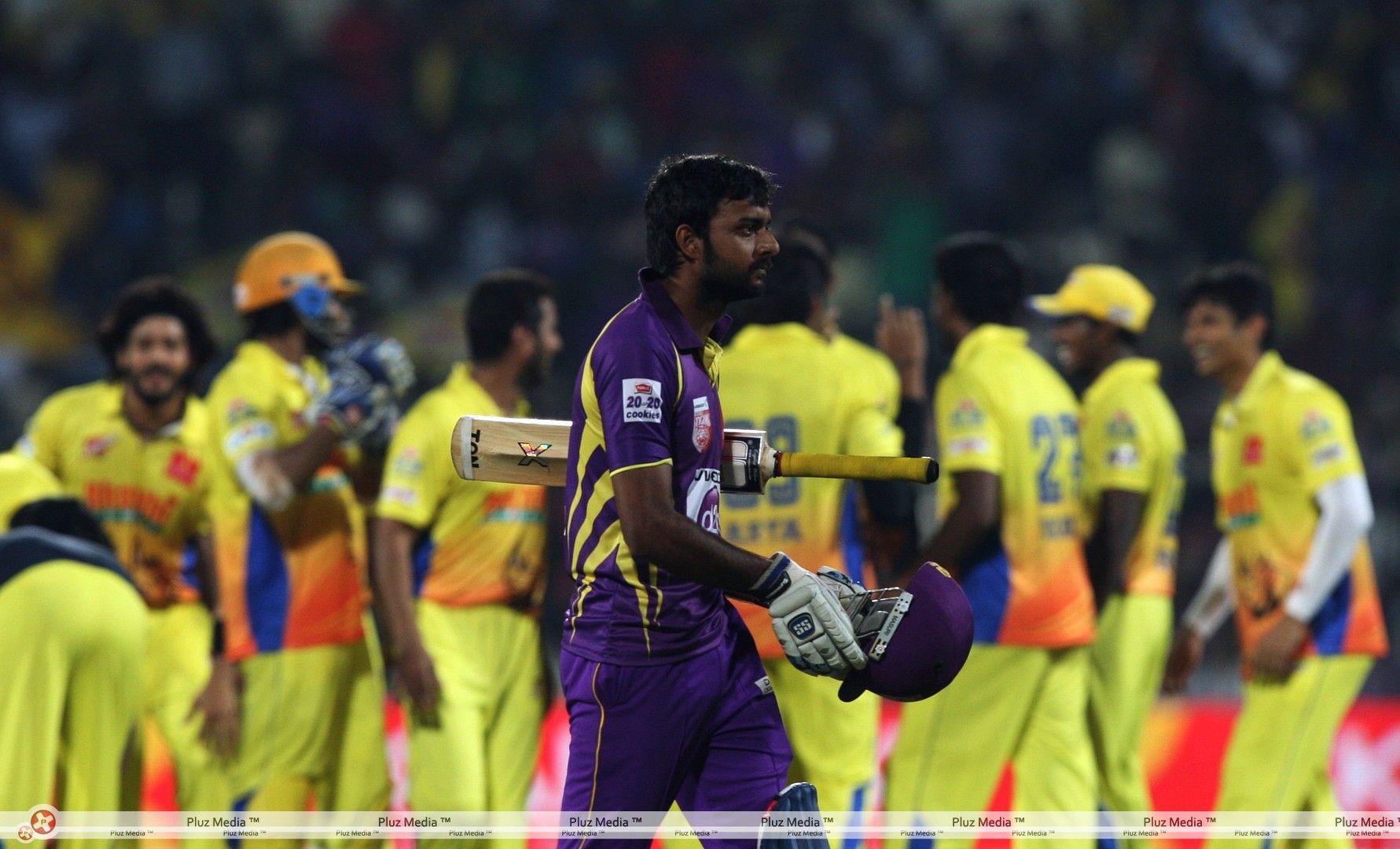 CCL3- Chennai Rhinos vs Bengal Tigers Match Photos | Picture 399288